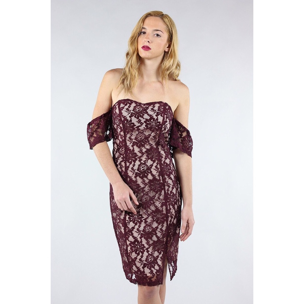 J.O.A LA | Maroon Lace Off The Shoulder Dress S